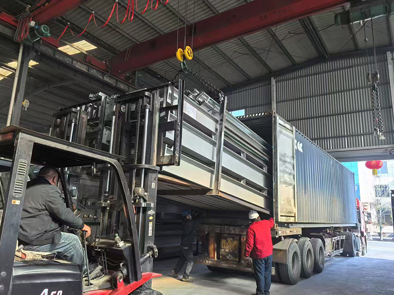 焊接型鋼鋼構(gòu)加工